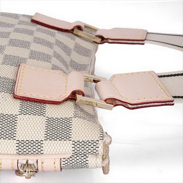 Louis Vuitton Damier Azur Canvas Pochette Bosphore N51112